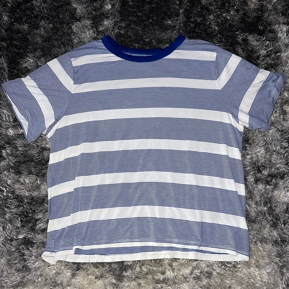 American Eagle Tee- Shirt